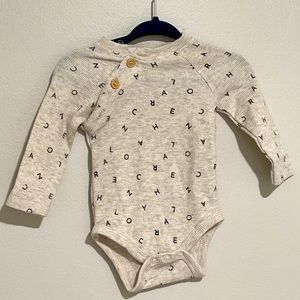 Baby bodysuits